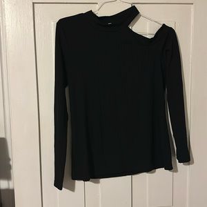 Cutout long sleeve shirt